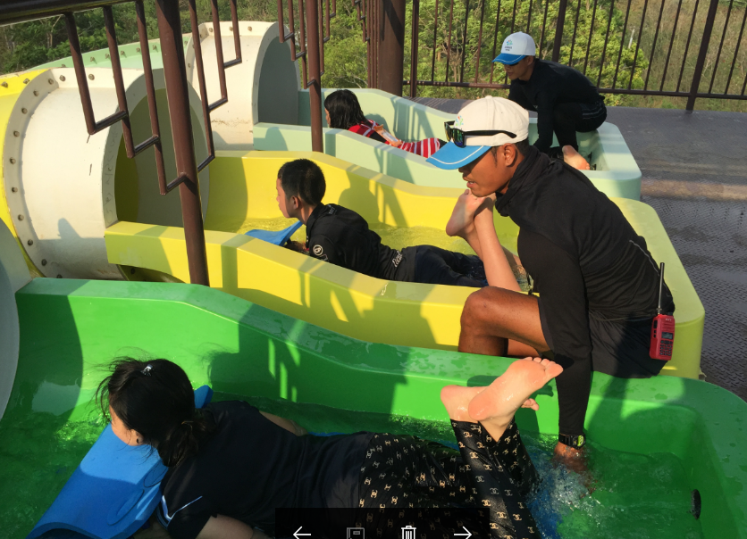 happy-moment-in-greenery-water-park-kyao-yai